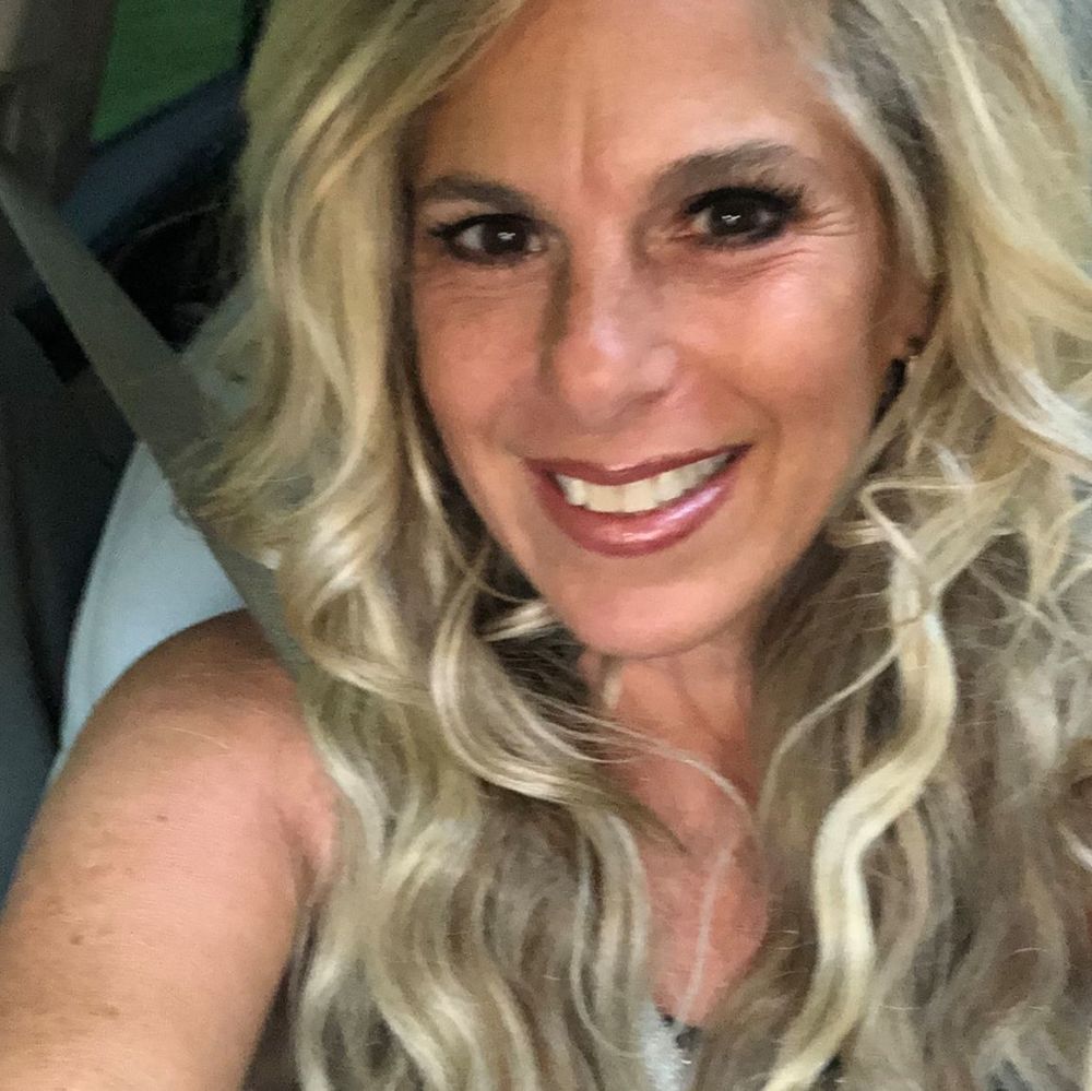 Meet your Posher, Denise